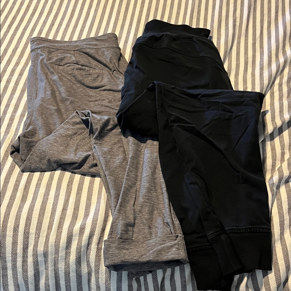 Lululemon Black and Gray sweats